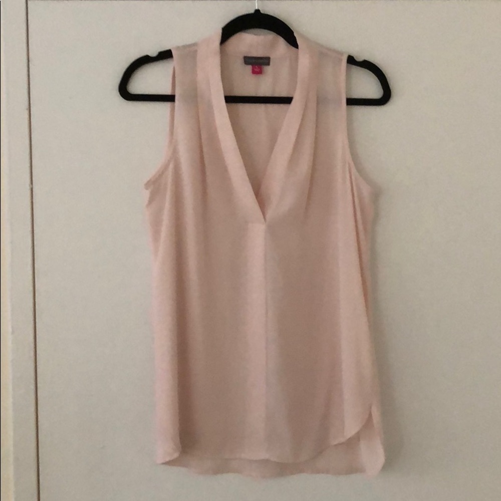 Silk V neck Vince Camuto blouse